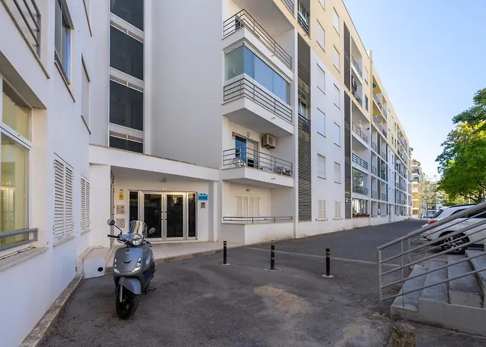 Hermanos Apartament *